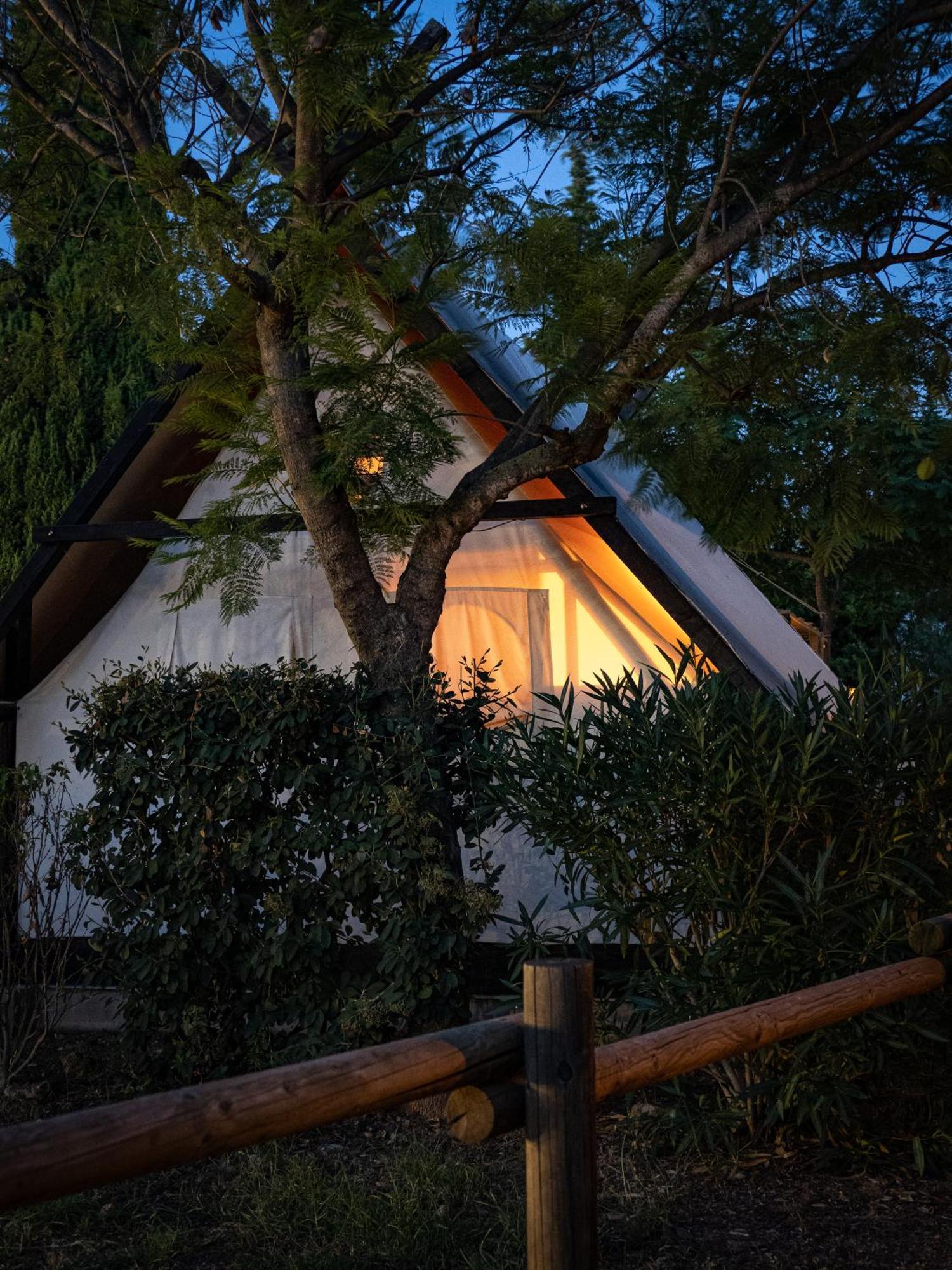 Camping L'Orangeraie Cálig Zewnętrze zdjęcie